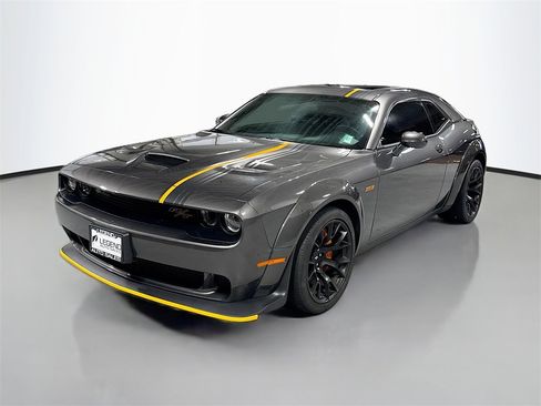 Used 2023 Dodge Challenger R/T Scat Pack image 1