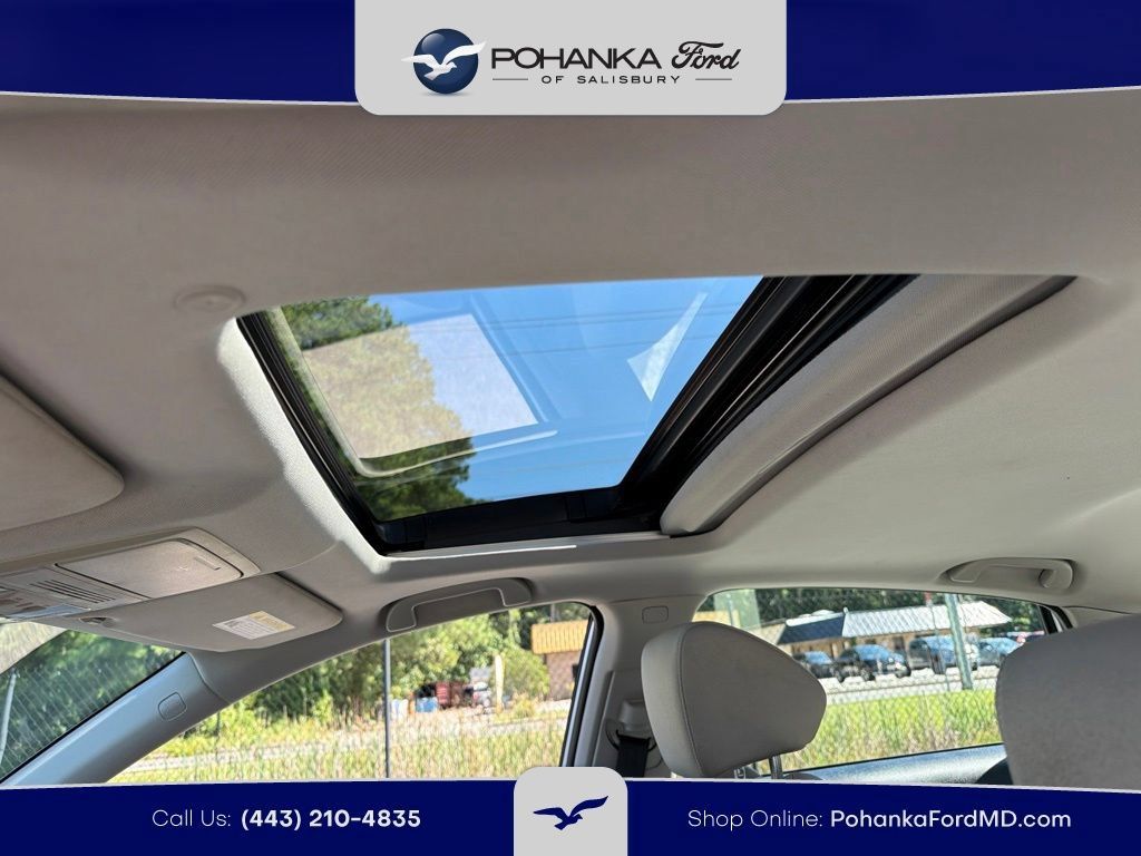 Used 2018 Honda Accord EX image 19
