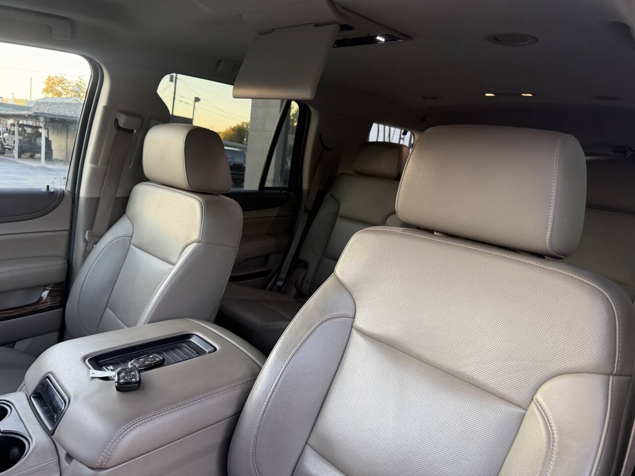 Used 2016 GMC Yukon SLT RWD image 13