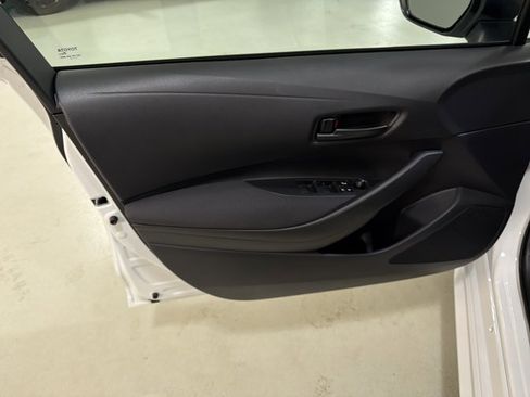 Used 2026 Toyota Corolla LE image 17