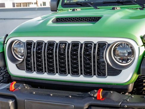 New 2026 Jeep Wrangler Unlimited Rubicon image 5