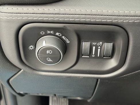 New 2026 RAM 3500 Limited image 28