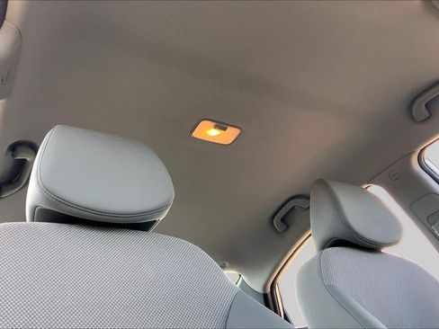 Used 2014 Hyundai Accent GLS FWD image 13