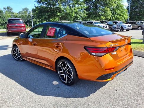 Certified 2024 Nissan Sentra SR image 18