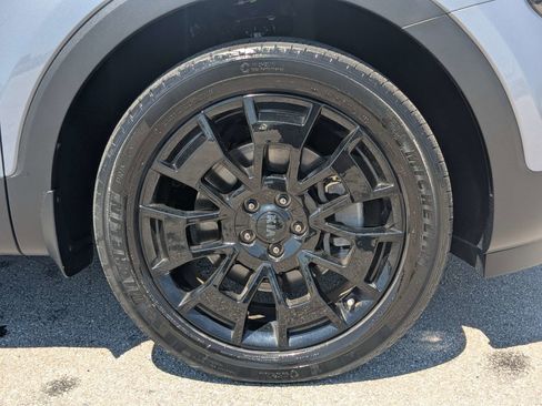 Certified 2021 Kia Telluride SX w/ SX Prestige Package AWD/4WD image 11