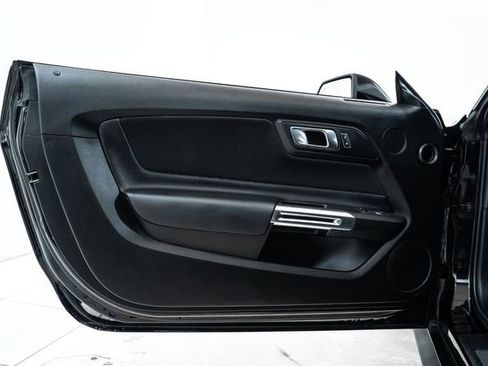 Used 2021 Ford Mustang GT w/ Equipment Group 301A image 17