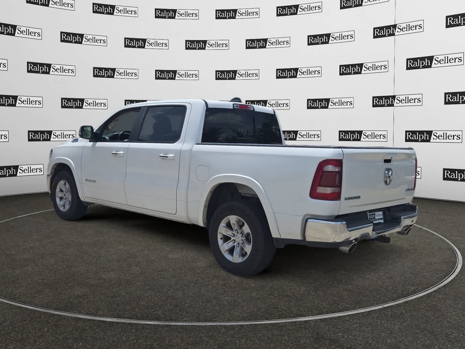 Used 2021 RAM 1500 Laramie AWD/4WD image 4