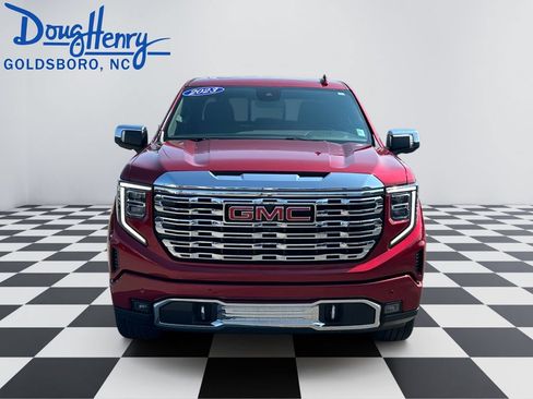 Used 2023 GMC Sierra 1500 Denali AWD/4WD image 8