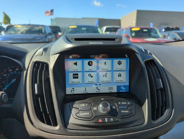 Used 2016 Ford Escape SE w/ Equipment Group 201A FWD image 39