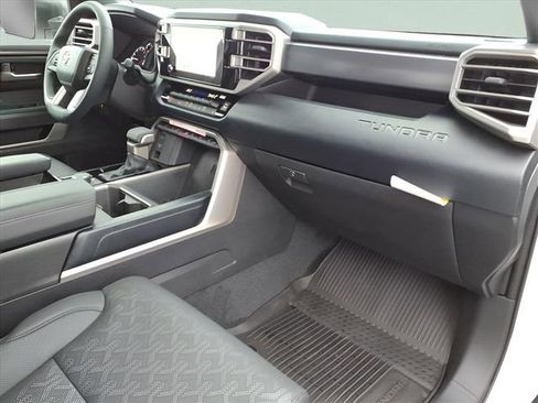 Used 2025 Toyota Tundra SR5 w/ SR5 Premium Package image 21