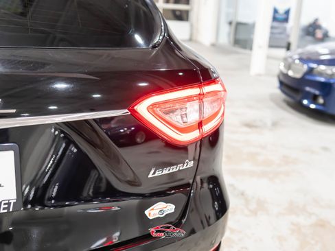 Used 2019 Maserati Levante S GranLusso image 49