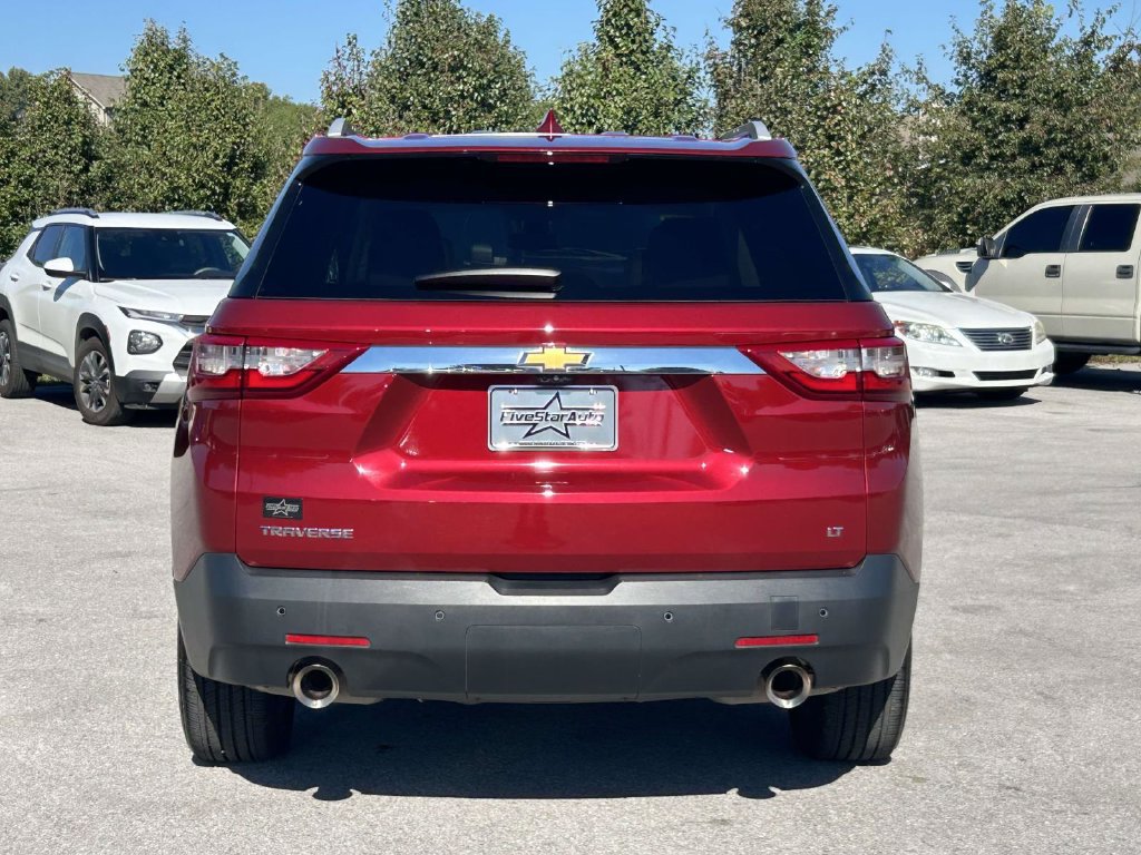 Used 2018 Chevrolet Traverse LT FWD image 6
