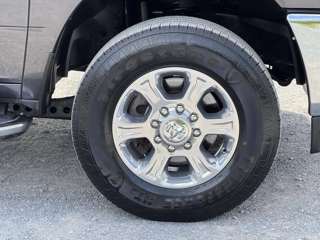 Used 2025 RAM 2500 Big Horn AWD/4WD image 11