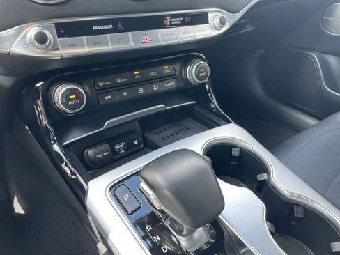 Used 2023 Kia Stinger GT2 RWD image 22
