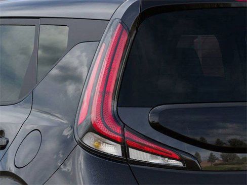 New 2025 Kia Soul EX FWD image 11