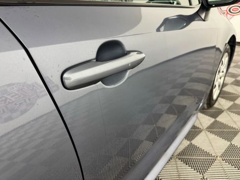 Used 2025 Toyota Corolla LE image 28