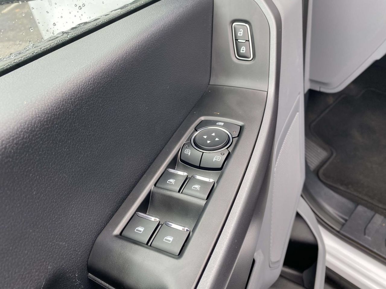 Used 2025 Ford F250 XLT AWD/4WD image 20