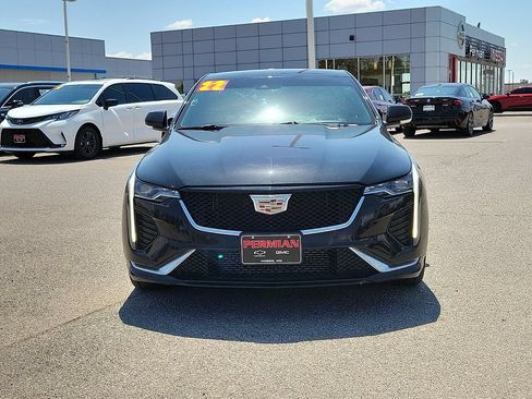 Used 2022 Cadillac CT4 Sport RWD image 3