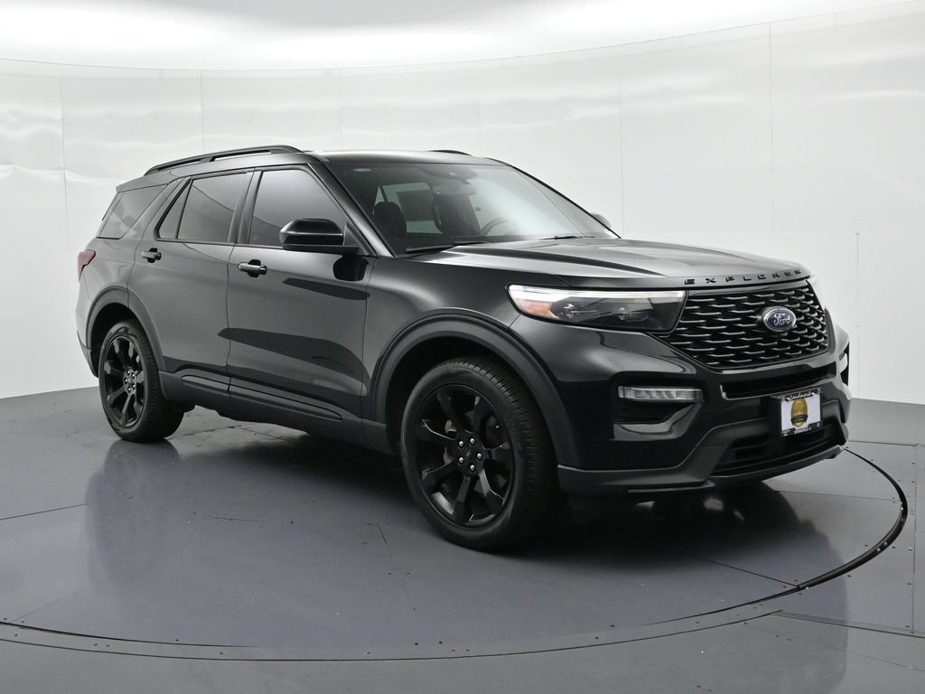 Used 2023 Ford Explorer ST-Line w/ Class IV Trailer Tow Package AWD/4WD image 4