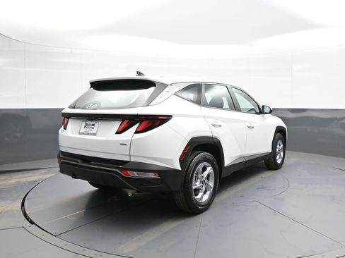 Certified 2023 Hyundai Tucson SE image 6