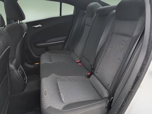 Used 2018 Dodge Charger R/T RWD image 18