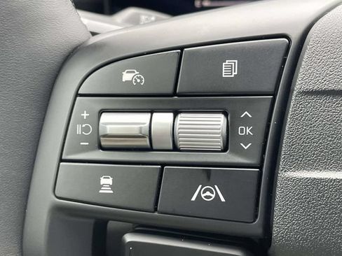 Certified 2026 Kia Sportage EX FWD image 30