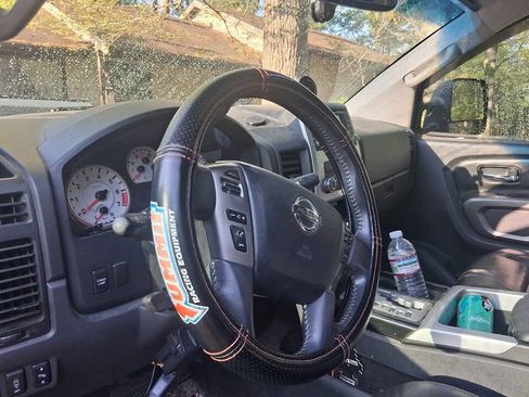 Used 2015 Nissan Titan PRO-4X w/ Pro-4x Luxury Package image 7