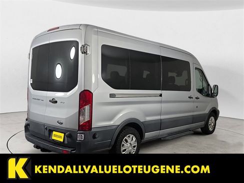 Used 2016 Ford Transit 350 XLT image 5