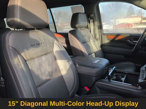 Used 2025 GMC Yukon XL Denali image 35