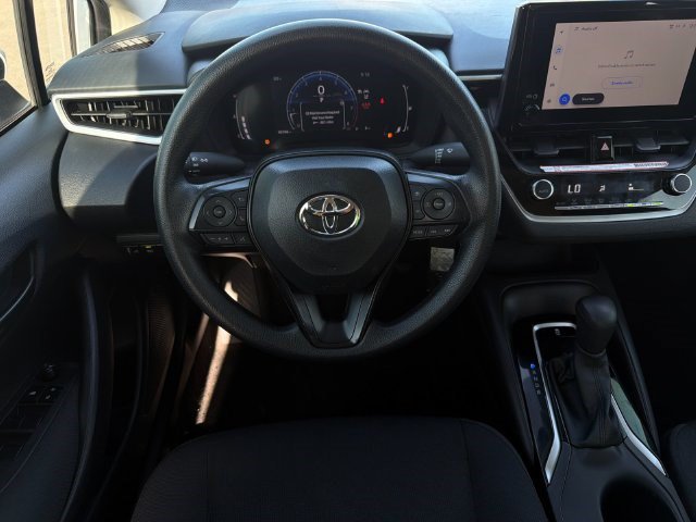 Used 2026 Toyota Corolla LE FWD image 15