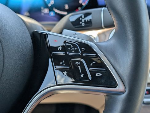 Used 2022 Mercedes-Benz E 350 Sedan image 18
