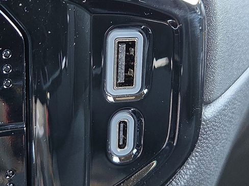 New 2026 Chevrolet Silverado 1500 RST w/ LPO, Dark Essentials Package AWD/4WD image 20