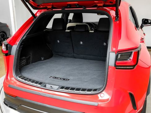 Used 2024 Lexus NX 250 FWD image 55