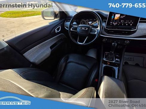 Used 2022 Jeep Compass Latitude image 10