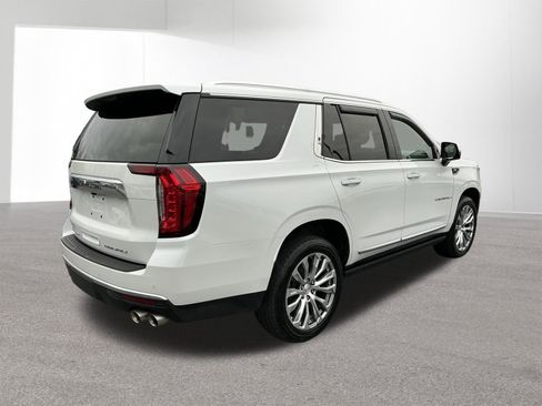 Used 2023 GMC Yukon Denali AWD/4WD image 16