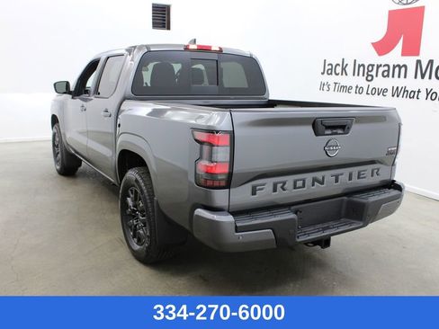 New 2026 Nissan Frontier SV image 2