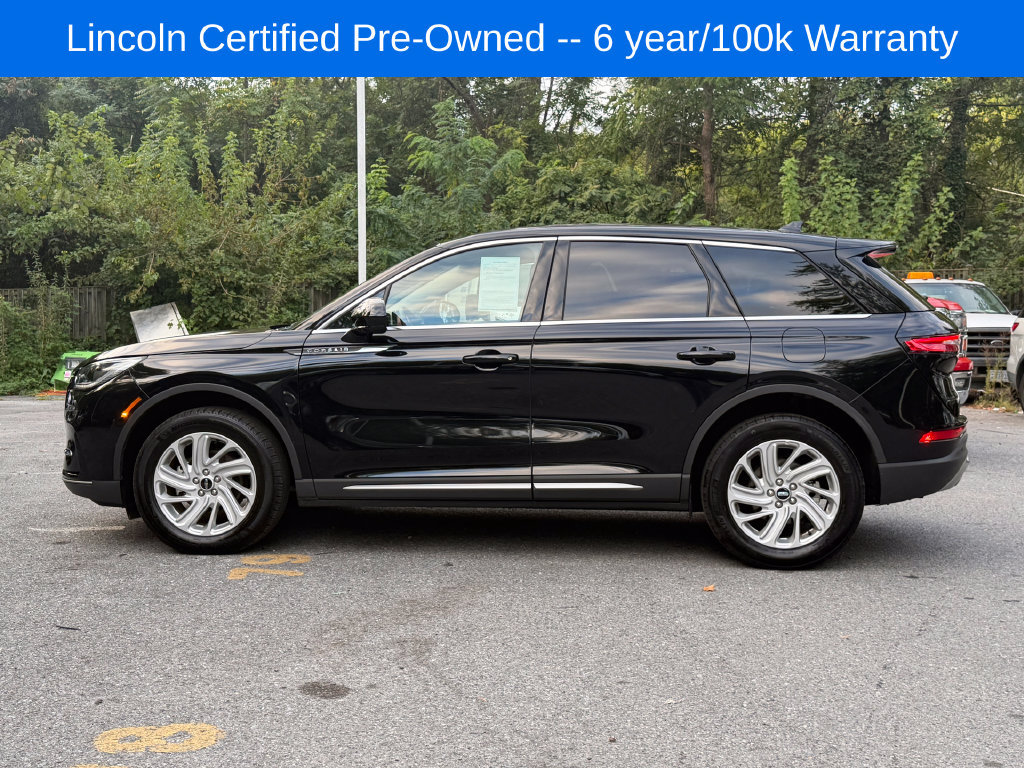 Used 2025 Lincoln Corsair FWD image 4