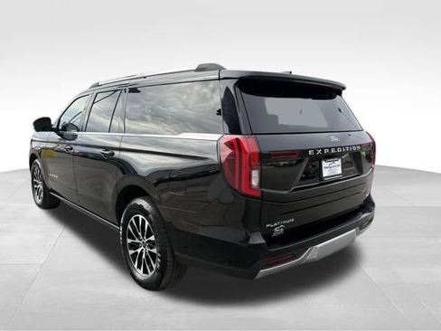 Used 2025 Ford Expedition Max Platinum image 11