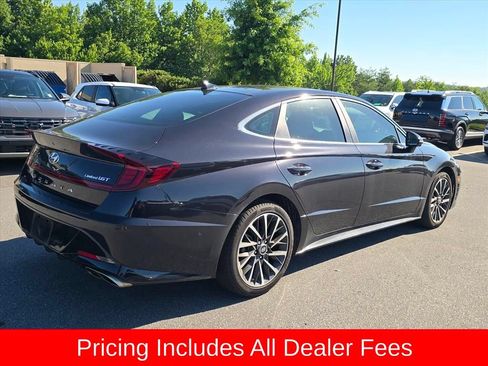 Used 2023 Hyundai Sonata Limited w/ Preferred Accessory Package FWD image 3