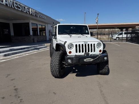 Used 2013 Jeep Wrangler Unlimited Rubicon w/ Connectivity Group image 24