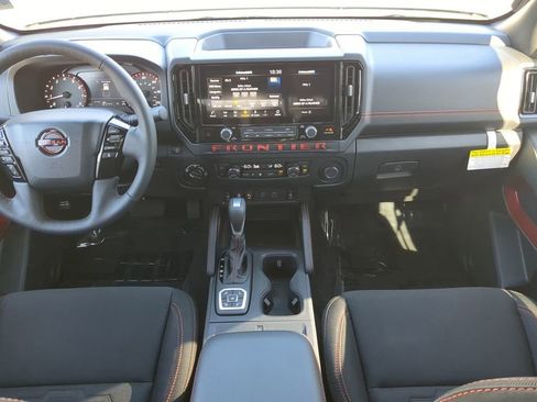 New 2026 Nissan Frontier PRO-4X w/ Pro-4x Convenience Package image 14