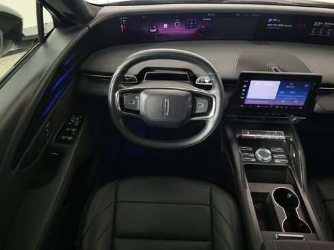 Certified 2024 Lincoln Nautilus Premier w/ Jet Appearance Package AWD/4WD image 9