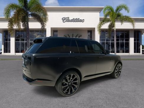 Used 2023 Land Rover Range Rover SE AWD/4WD image 14