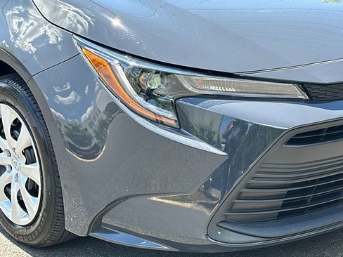 Used 2024 Toyota Corolla LE FWD image 8