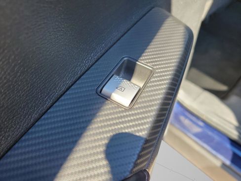 Used 2024 Mitsubishi Outlander SE image 26