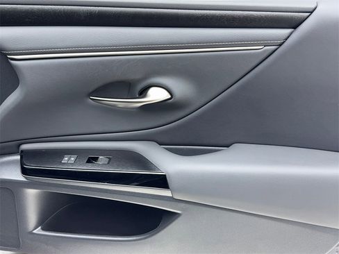 Used 2023 Lexus ES 350 w/ Premium Package image 44