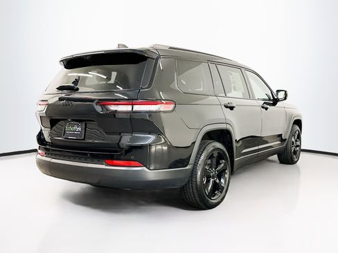 Used 2023 Jeep Grand Cherokee L Limited w/ Luxury Tech Group II image 9