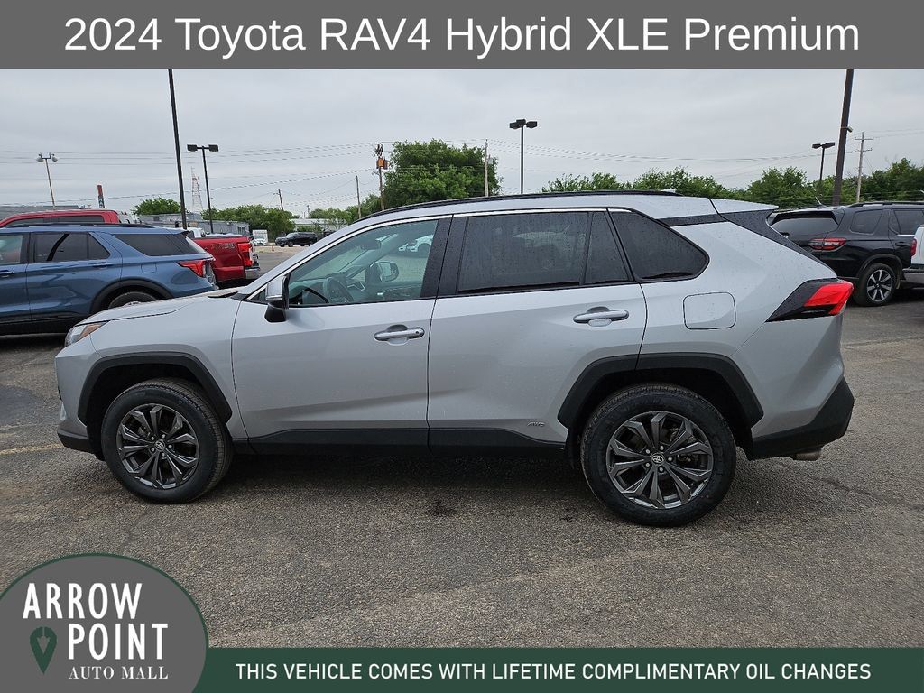 Used 2024 Toyota RAV4 XLE Premium w/ Weather Package AWD/4WD image 7