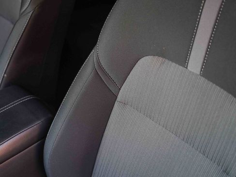 Used 2024 Nissan Sentra SV image 31