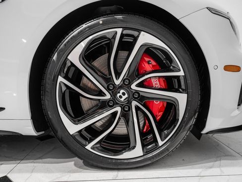 New 2026 Bentley Continental GT S AWD/4WD image 18